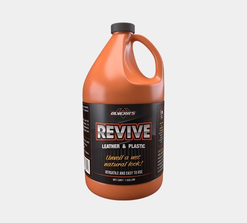 REVIVE car leather and plastic protector with wet, natural finish